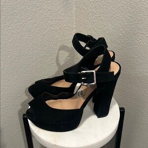 Steve Madden Black Block Heel Sandals